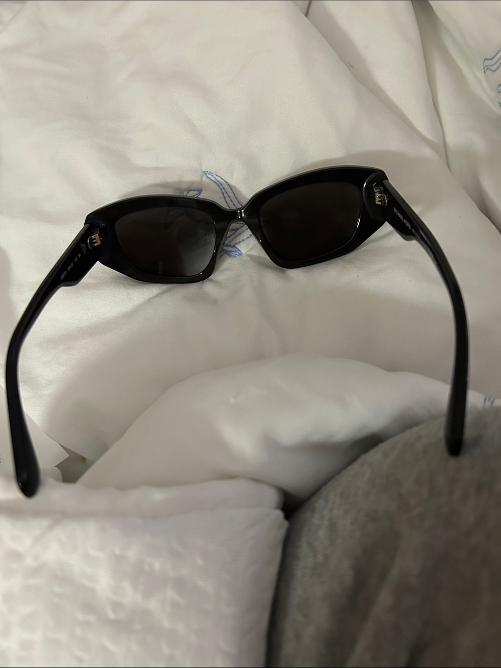 Michael Kors Black Cat - Eye Sunglasses with Subtle Studs Lucottica Style - Picture 9 of 9